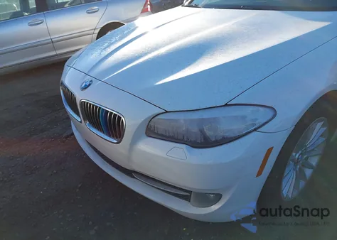 2013 BMW 535I xDrive z USA, uszkodzony, nr VIN WBAFU7C52DDU69505